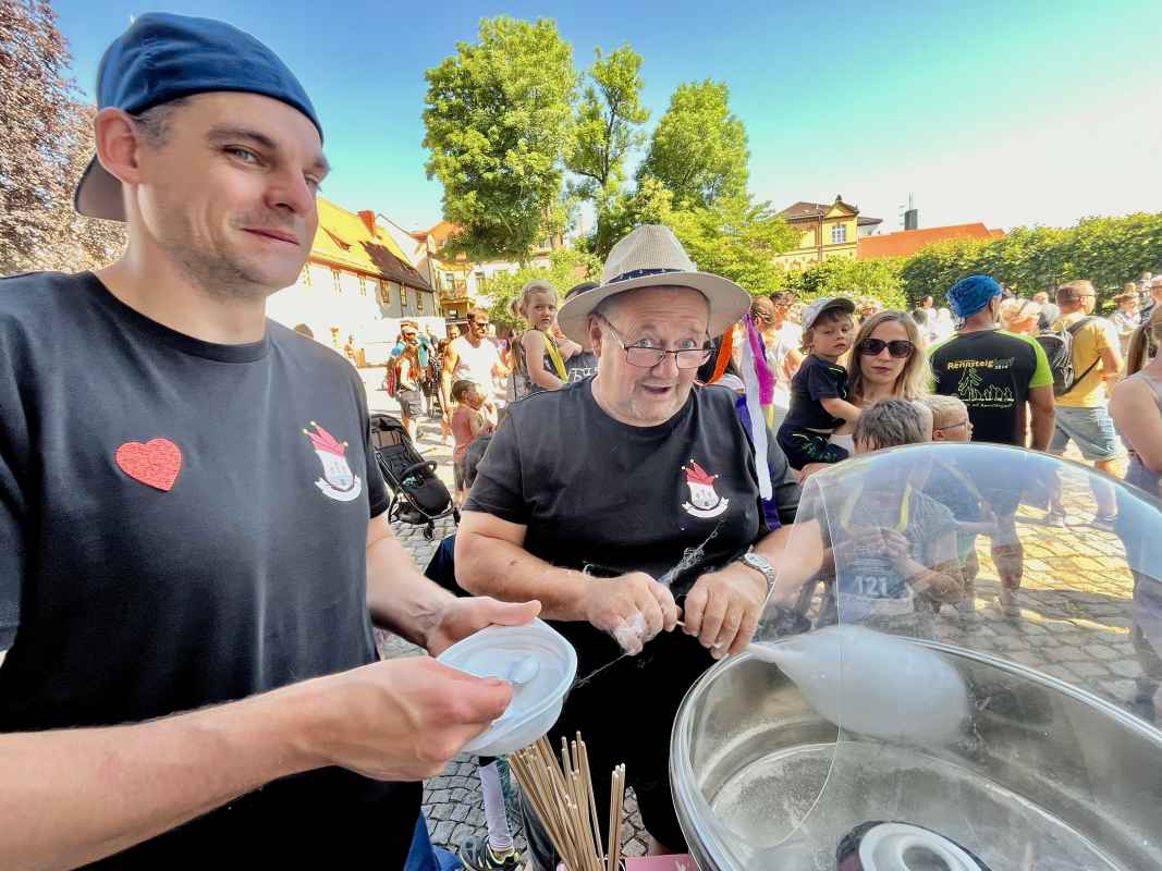 Eindrücke vom Eisenberger Mohrenfest.