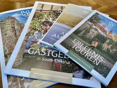 Informationsmaterial des Tourismusverbandes "Saale-Unstrut"